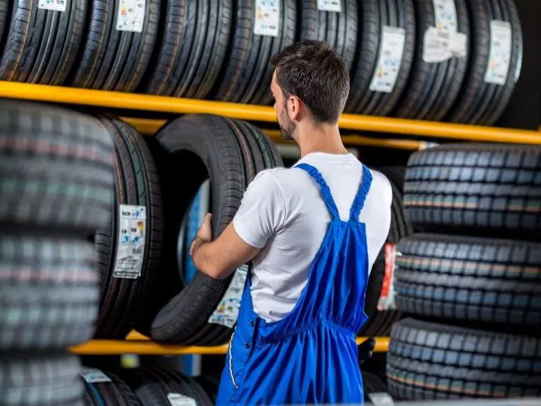 Karaköprü Oto Lastikçi